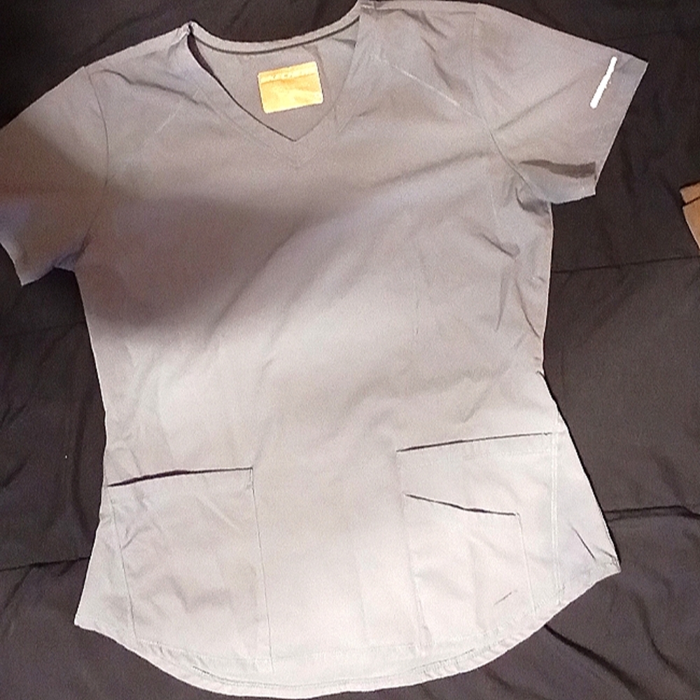 Sketchers Scrub Top